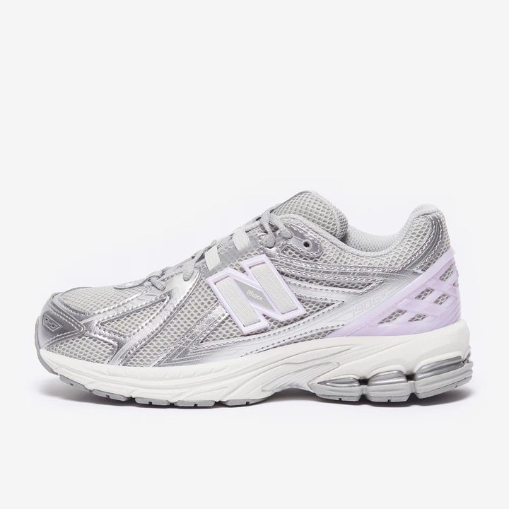 New Balance Sneakeres 1906 Silver