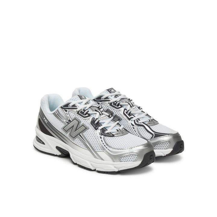 New Balance Sneakers U740