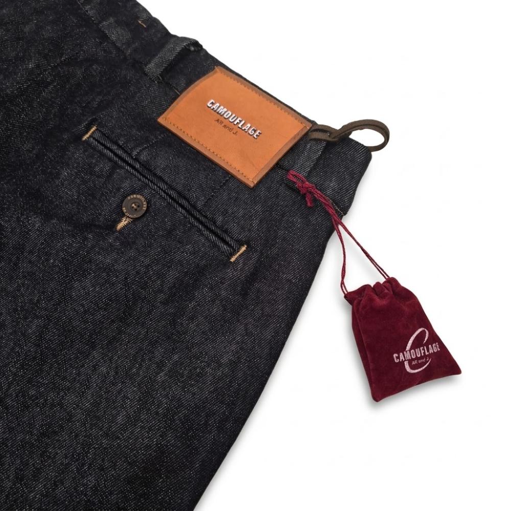 Camouflage Omar Pantalone Sartoriale Con Pince e Risvolto Denim Blu Scuro Profondo Uomo