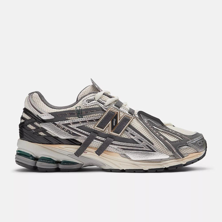 New Balance Sneakers 1906