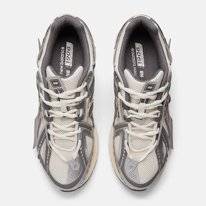 New Balance Sneakers 1906