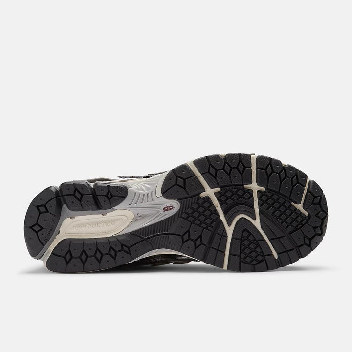 New Balance Sneakers 1906