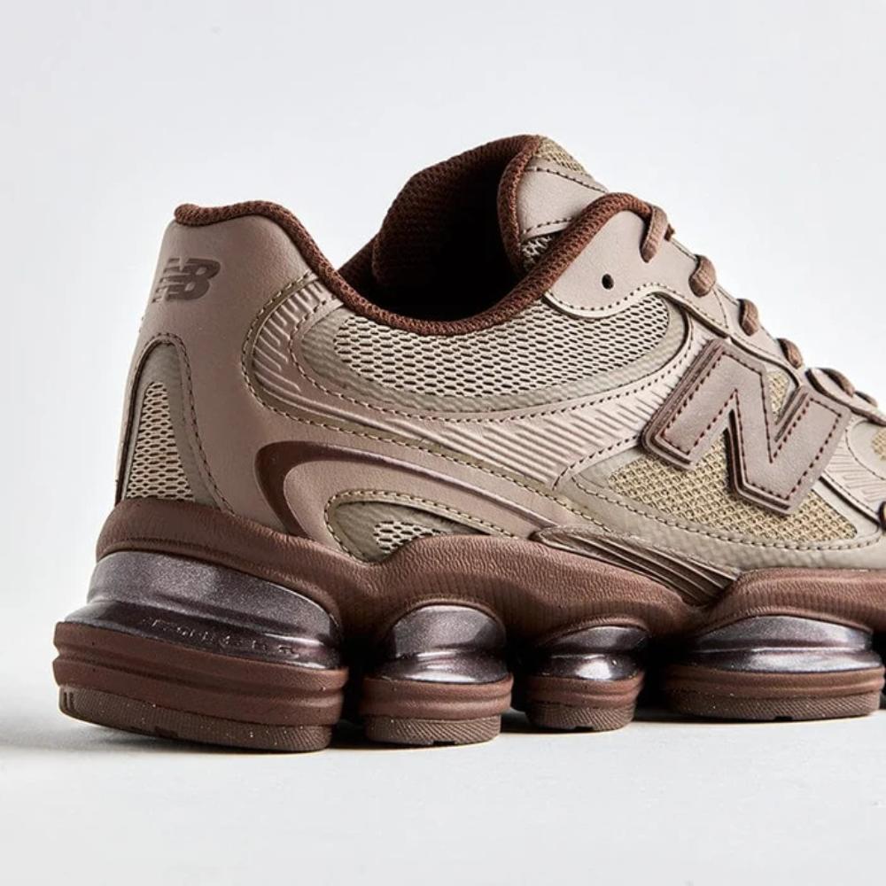 New Balance Sneakers Marrone Donna