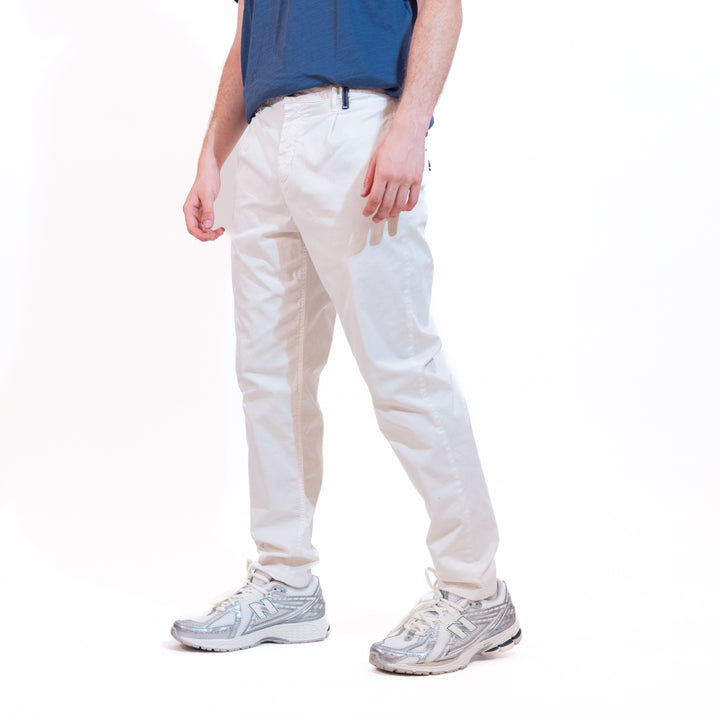 Berna Pantalone Con Pinces Panna