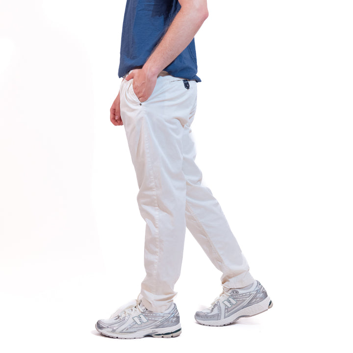 Berna Pantalone Con Pinces Panna
