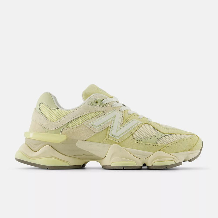 New Balance Sneakers 9060 Beige-Green