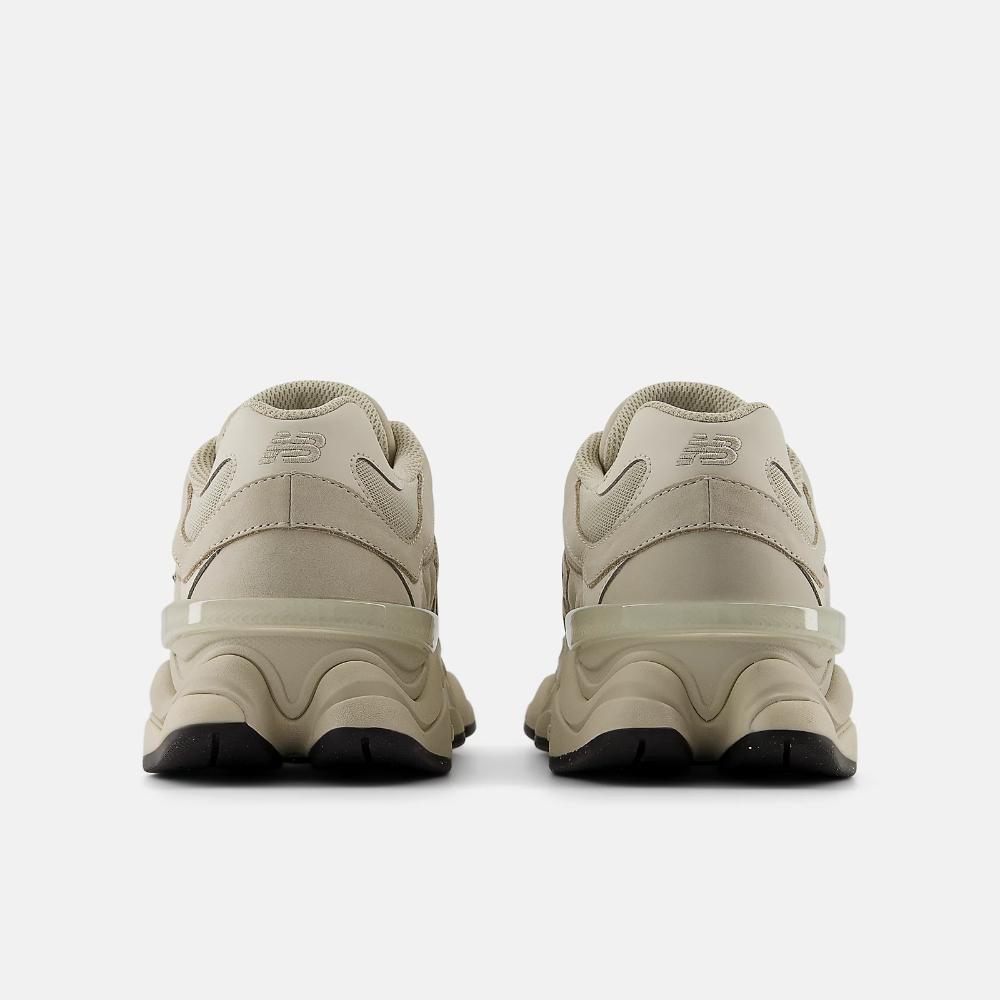 New Balance 9060 Shipyard con Linen