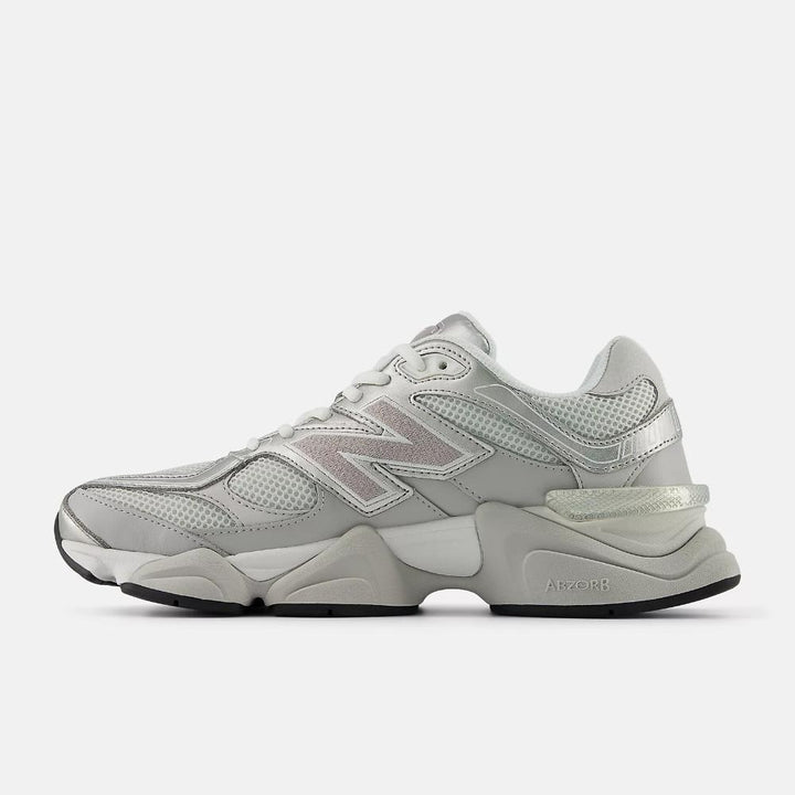 New Balance 9060 Scarpe Raincloud Con Truffle Salt