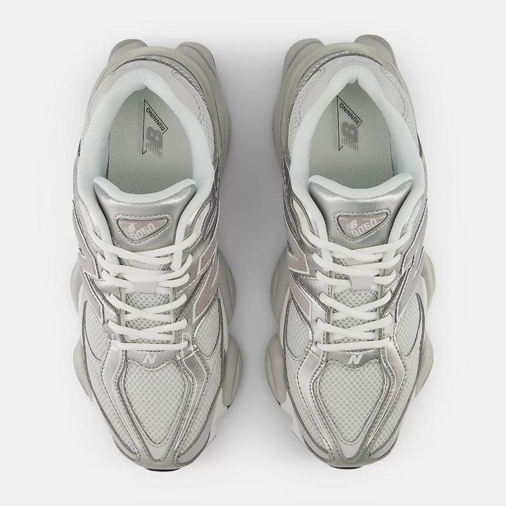 New Balance 9060 Scarpe Raincloud Con Truffle Salt