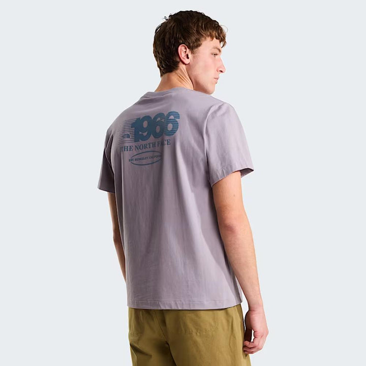 The North Face T-shirt Track Relaxed Graphic Transcendent Grey Uomo